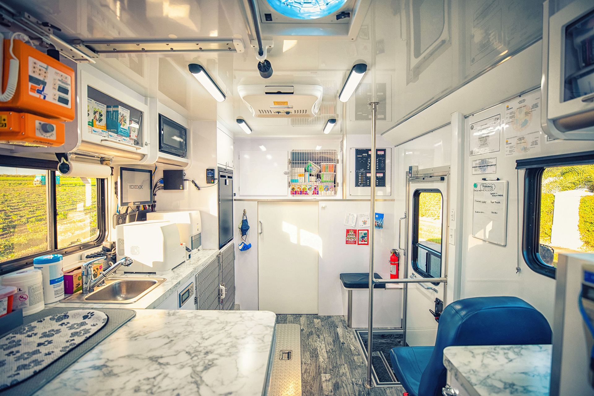 Tour Mobile Veterinarian in Vero Beach and Sebastian